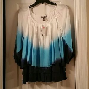 NWT CHELSEA & THEODORE TOP